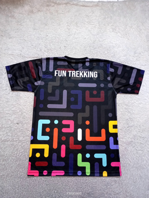 Jersey Fun Trekking: Desain Abstrak Warna-warni - Gambar 2