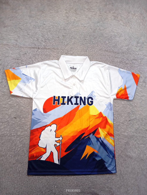 Jersey Hiking: Desain Gunung dengan Kata 'HIKING' - Jersey Custom PROKAOS