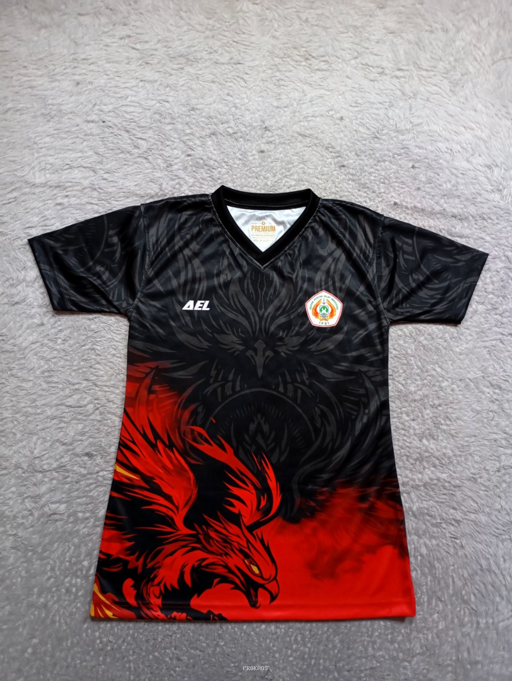 Jersey Hitam Merah dengan Desain Elang Api dan Motif - Jersey Custom PROKAOS