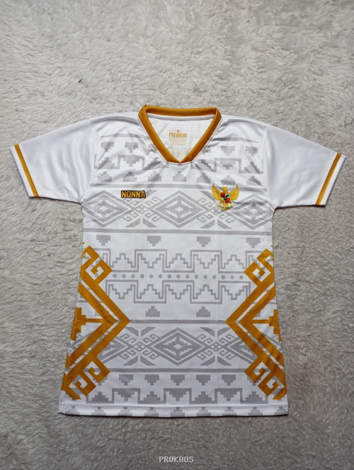 Jersey Putih Indonesia: Motif Khas & Logo Garuda - Jersey Custom PROKAOS