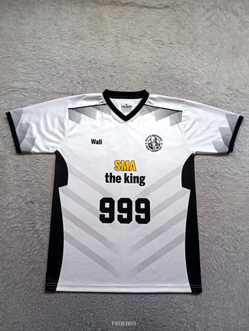 Jersey Putih SMA Ladies: Desain Simpel dengan Detail Hitam - Gambar 3