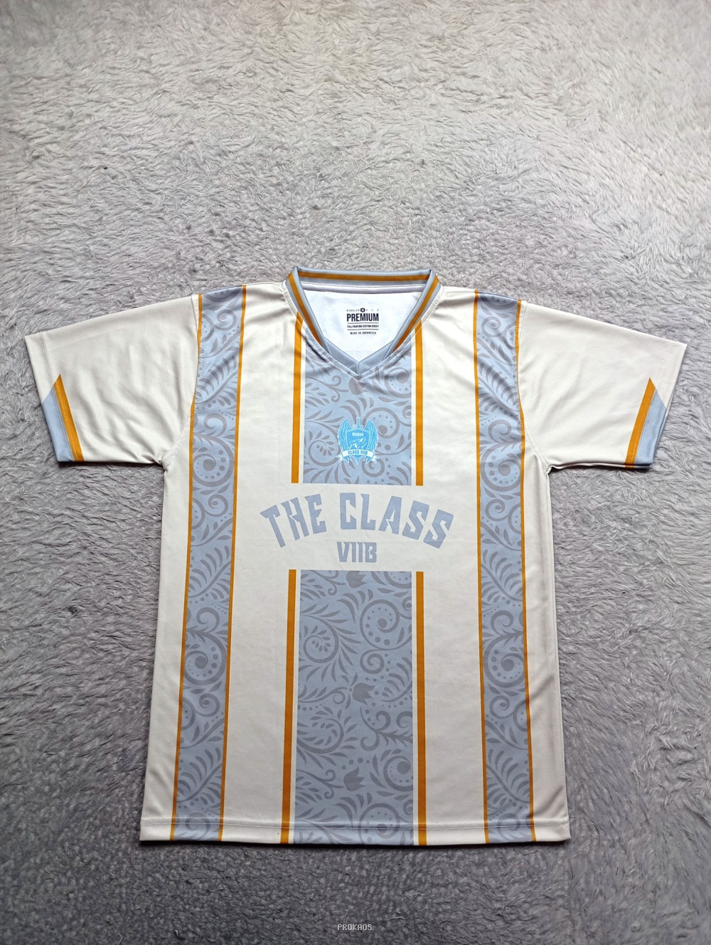 Jersey The Class VIII B : Putih, Abu Muda - Jersey Custom PROKAOS