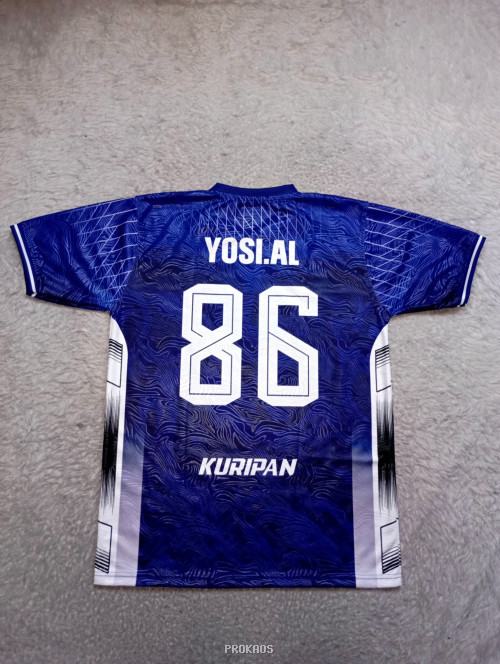 Jersey Bola Biru Gelap 'Peredam' dengan Motif Abstrak - Gambar 2
