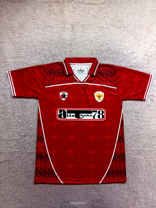 Jersey Merah Alis Thoha 78: Desain Sporty dengan Detail Khas - Jersey Custom PROKAOS